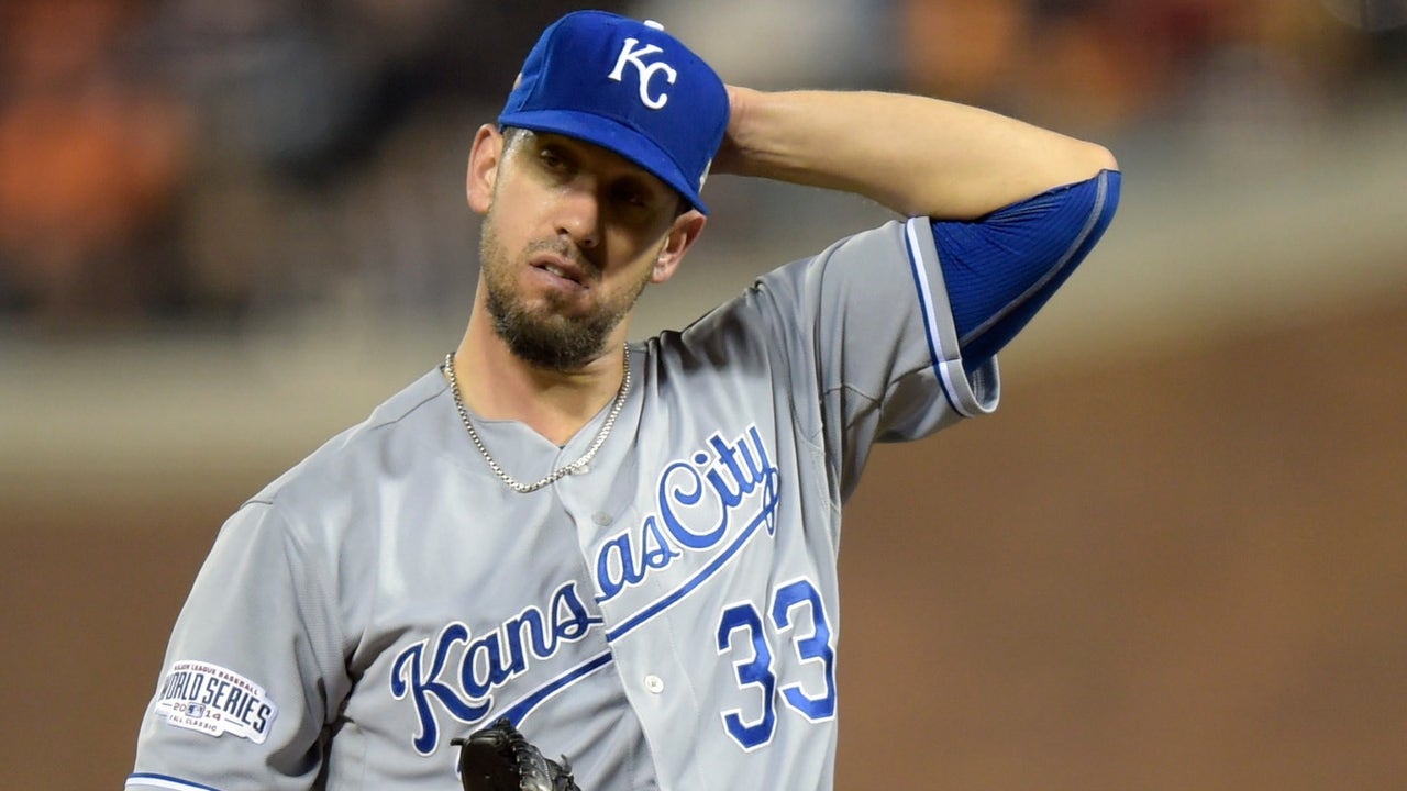 Shields finally comes through in playoffs, but it's not enough against Bumgarner
